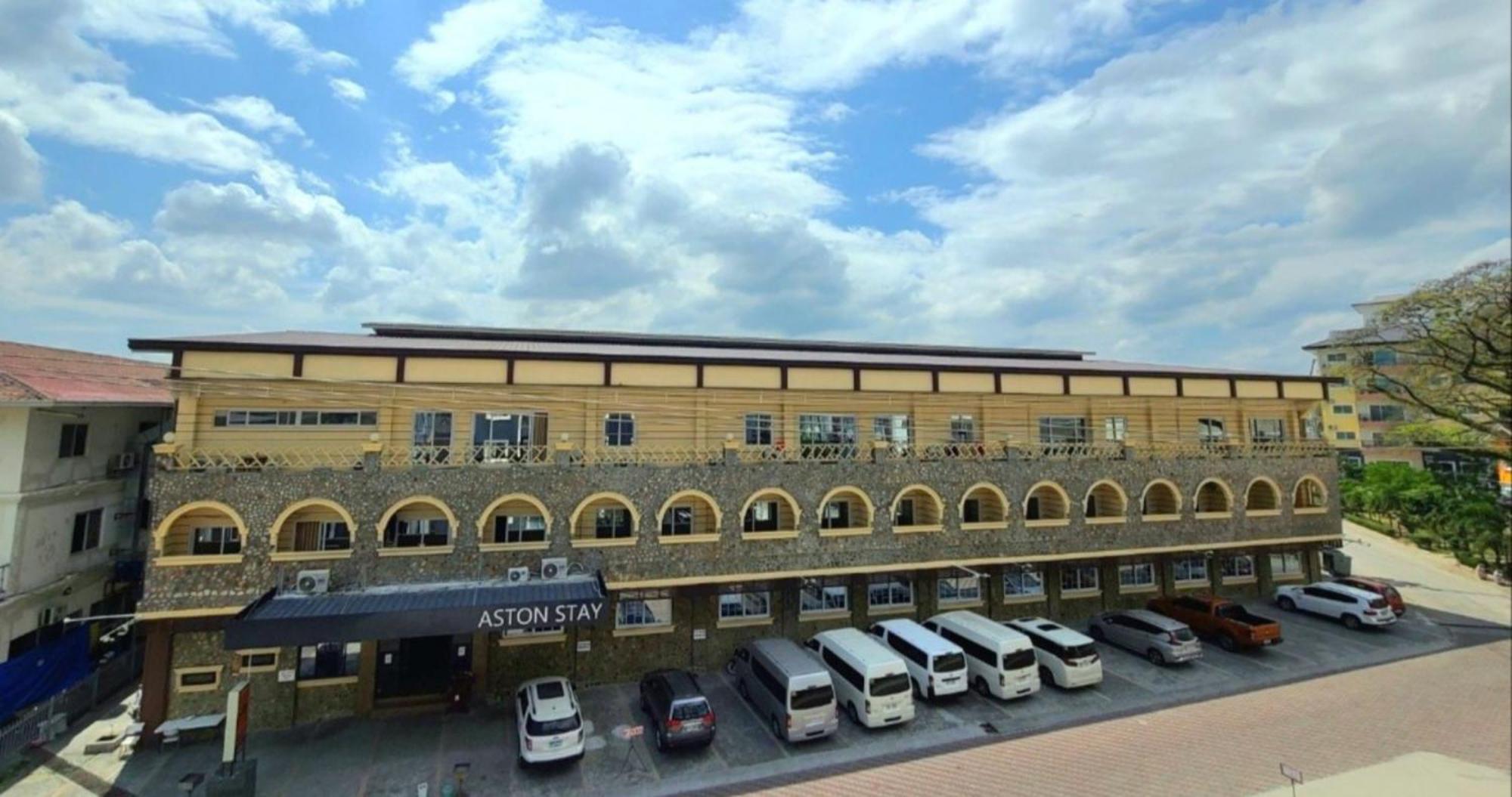 Mabalacat Aston Stay And Villas מראה חיצוני תמונה