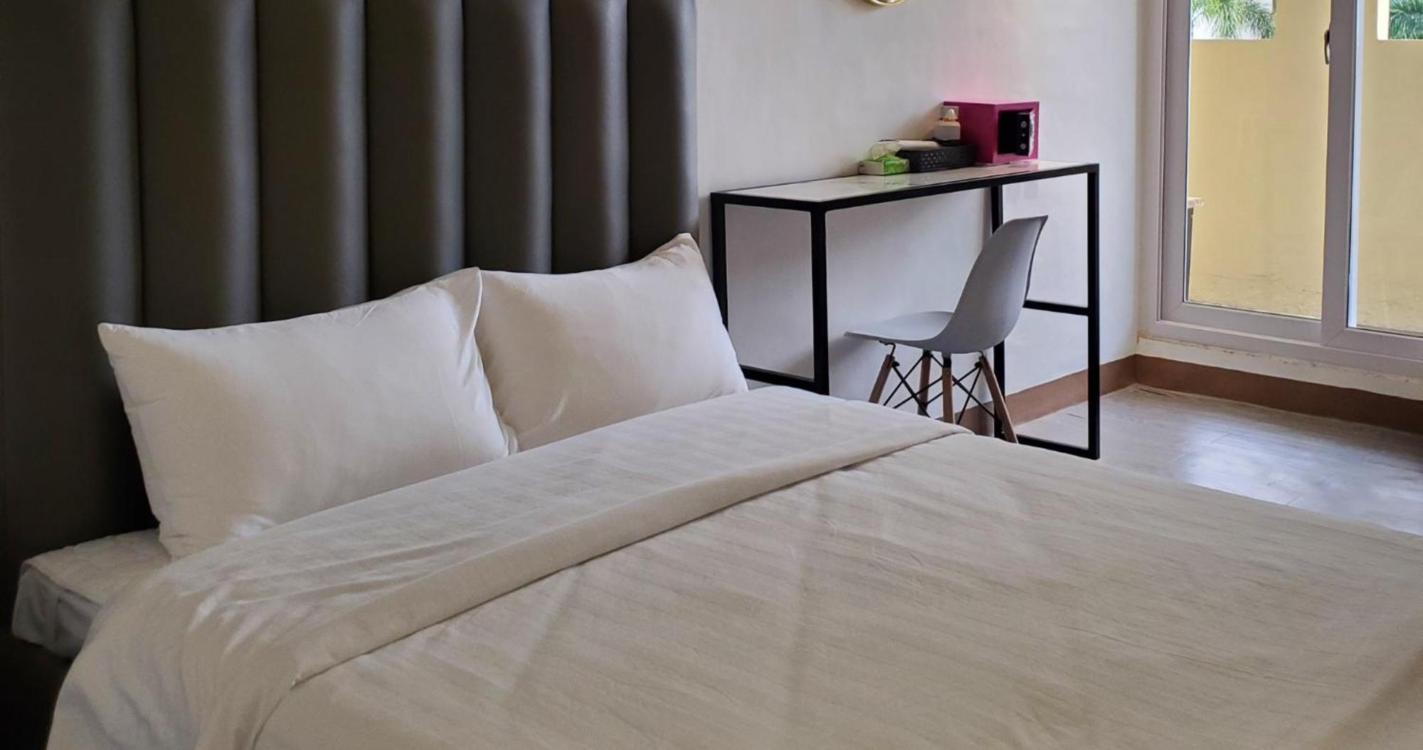 Mabalacat Aston Stay And Villas מראה חיצוני תמונה